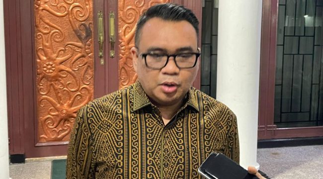Bupati Kutai Kartanegara Aulia Rahman Basri. (angga/okeborneo.com)