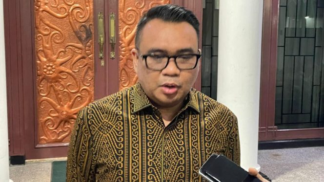 
Bupati Kutai Kartanegara Aulia Rahman Basri. (angga/okeborneo.com)