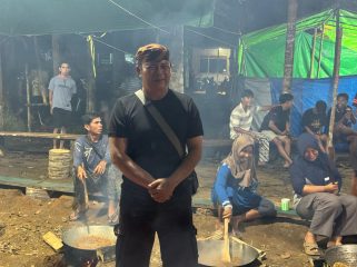 Wakil Kepala Adat Kedang Ipil, Sartin. (angga/okeborneo.com)