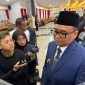 Bupati Kukar Aulia Rahman Basri memberikan keterangan terkait pembenahan rumah aman bagi anak korban kekerasan seksual. (Angga/okeborneo.com)