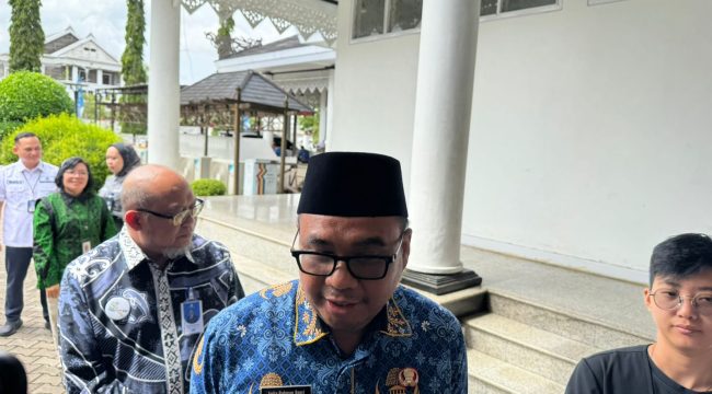 Bupati Kutai Kartanegara Aulia Rahman Basri. (Angga/okeborneo.com)