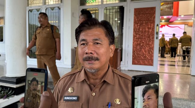 Sekretaris Daerah Kukar sekaligus Koordinator Satgas MBG Kukar, Sunggono. (Angga/okeborneo.com)