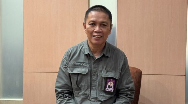 Rektor Unikarta Prof Ince Raden (Angga/okeborneo.com)