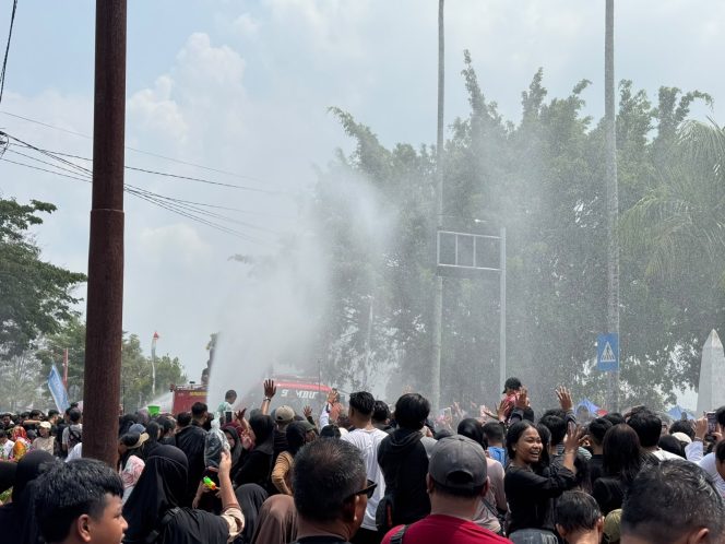 
Belimbur Tutup Rangkaian Erau 2026, Aulia Dorong Semangat Membangun Kukar