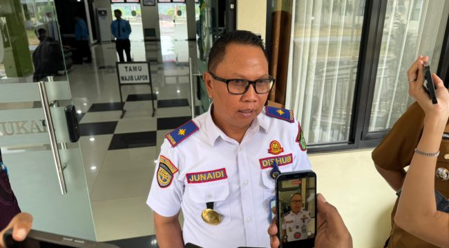 Kadishub Kukar Achmad Junaidi (Angga/okeborneo.com)