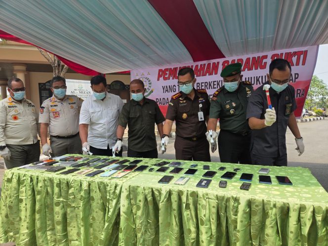 
Pemusnahan Barang Bukti yang disita Kejaksaan Kukar (istimewa)