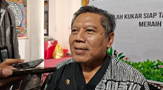 Plt Kepala Disdukcapil Kukar Muhammad Iriyanto (ISTIMEWA)