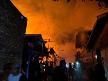 Kebakaran di Jalan Delta Kelurahan Loa Ipuh(Angga/okeborneo.com)