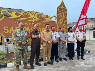 Foto bersama jajaran Forkompimda Kukar setelah peresmian SAE Pastarung (Angga/okeborneo.com)