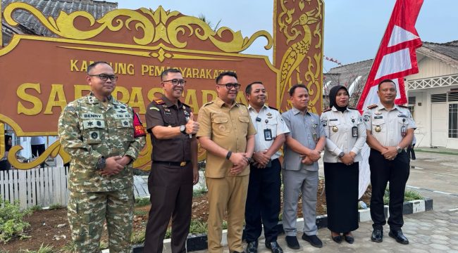 Foto bersama jajaran Forkompimda Kukar setelah peresmian SAE Pastarung (Angga/okeborneo.com)