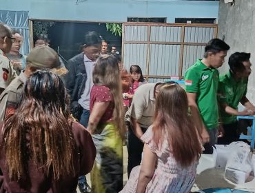 Satpol PP Kukar melaksanakan rajia di tempat hiburan di Kota Bangun (Istimewa)