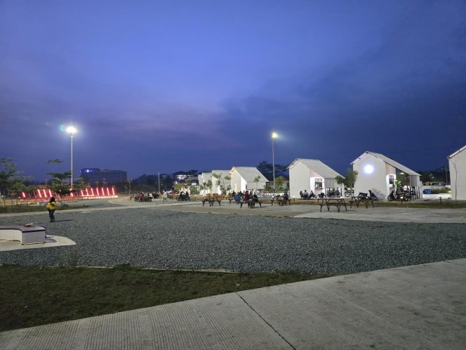 
 Arbizz Space Pujasera (Angga/okeborneo.com)