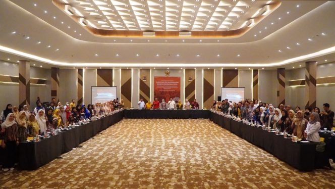 
Hetifah Dorong BPS Perkuat Data Ekonomi, UMKM dan Pelaku Usaha Harus Terdata